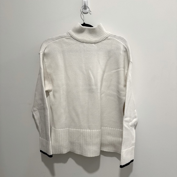 Joe Fresh, quarter-zip, white sweater with navy trim, size M, good condition - Picture 2 of 3